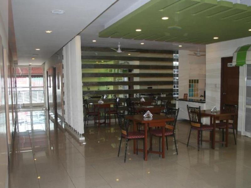 V2C Vintage Hotell Hyderabad Exteriör bild